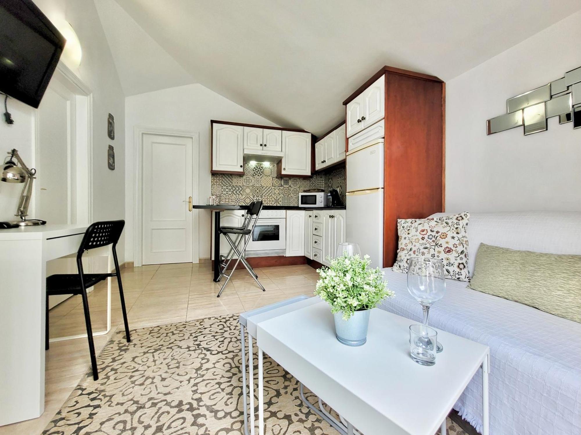 Appartement Miranda Penthouse Ad With Free Parking à Puerto de la Cruz  Extérieur photo